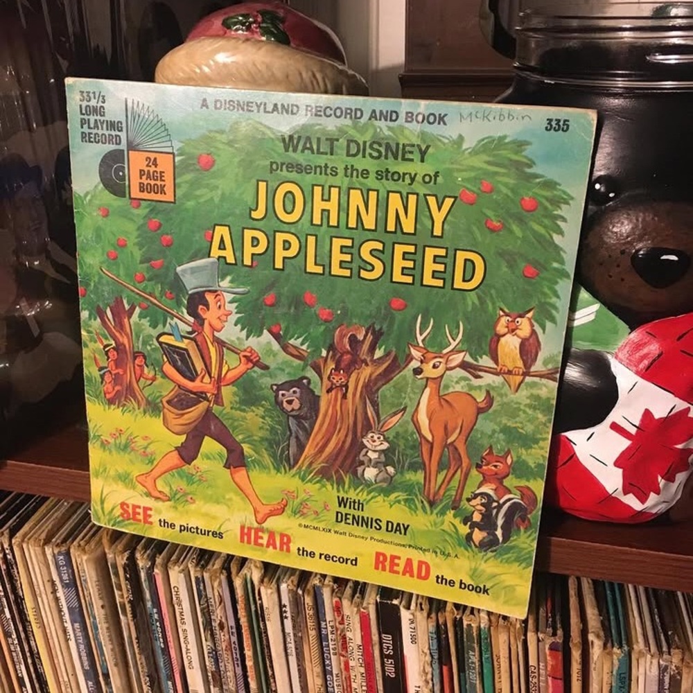 1969 Johnny Appleseed 45 vinyl and book